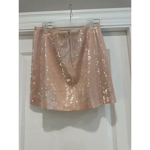 Cinq à Sept Women's Pink Sequin Miniskirt Size 8 Never Worn! - Picture 3 of 5